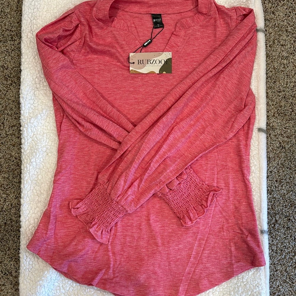 Ladies long sleeve dressy Tee